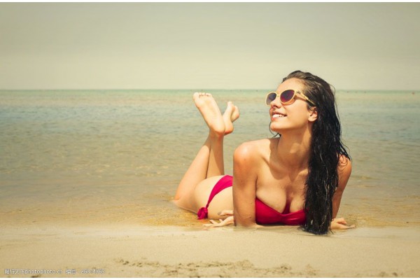 Shang Xuexue looked at the handkerchief and felt dizzy. She left her sight for a long time before moving from the handkerchief to Xu Aosong's face. She was still unwilling to ask, Then what do you want to avoid me? Shang Xuexue looked at the handkerchief and felt dizzy. She left her sight for a long time before moving from the handkerchief to Xu Aosong's face. She was still unwilling to ask, Then what do you want to avoid me?